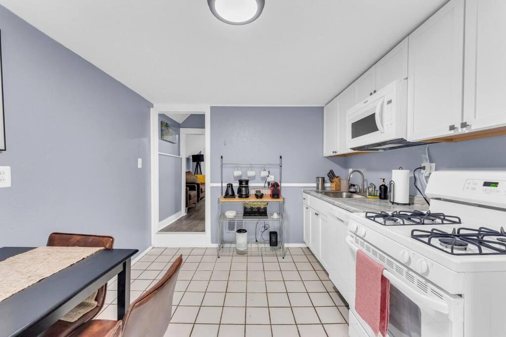 Apartment Quaint 2 Bedrooms In Historic Little Italy